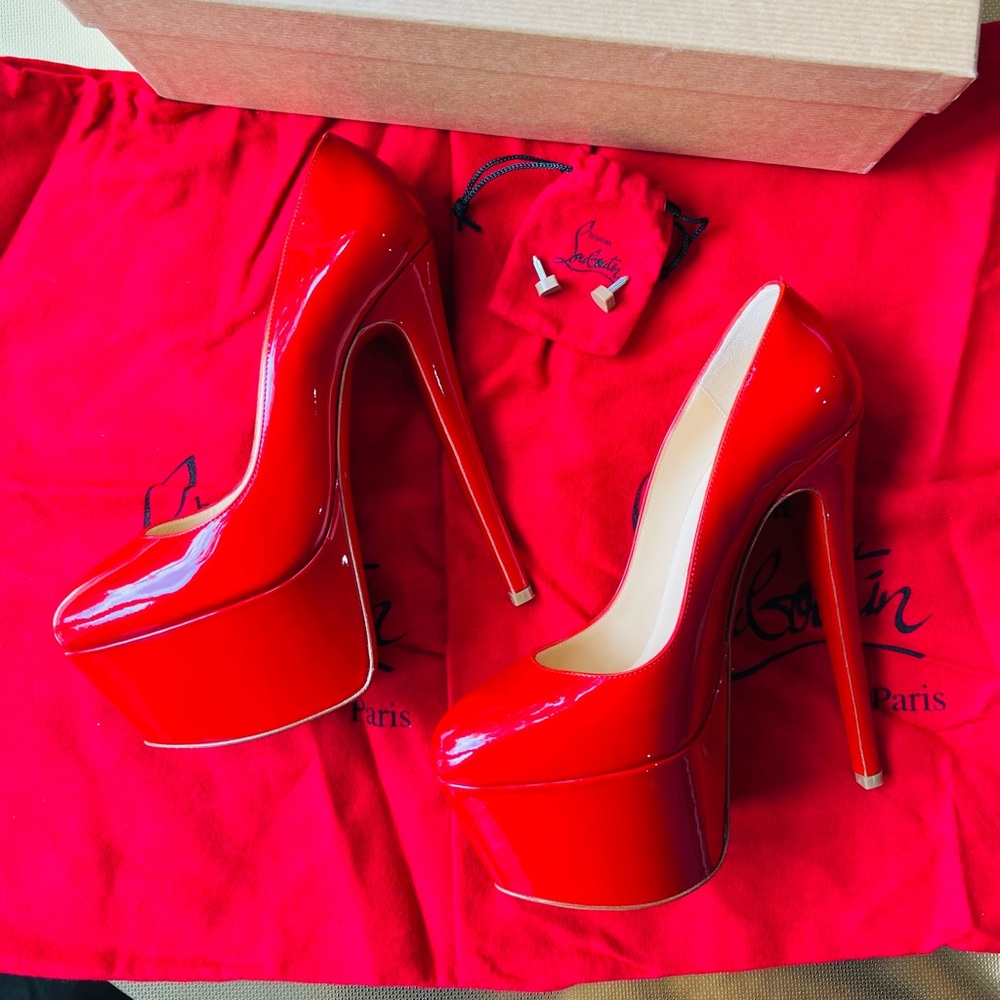 Christian Louboutin Victoria 160mm Red Patent Leather